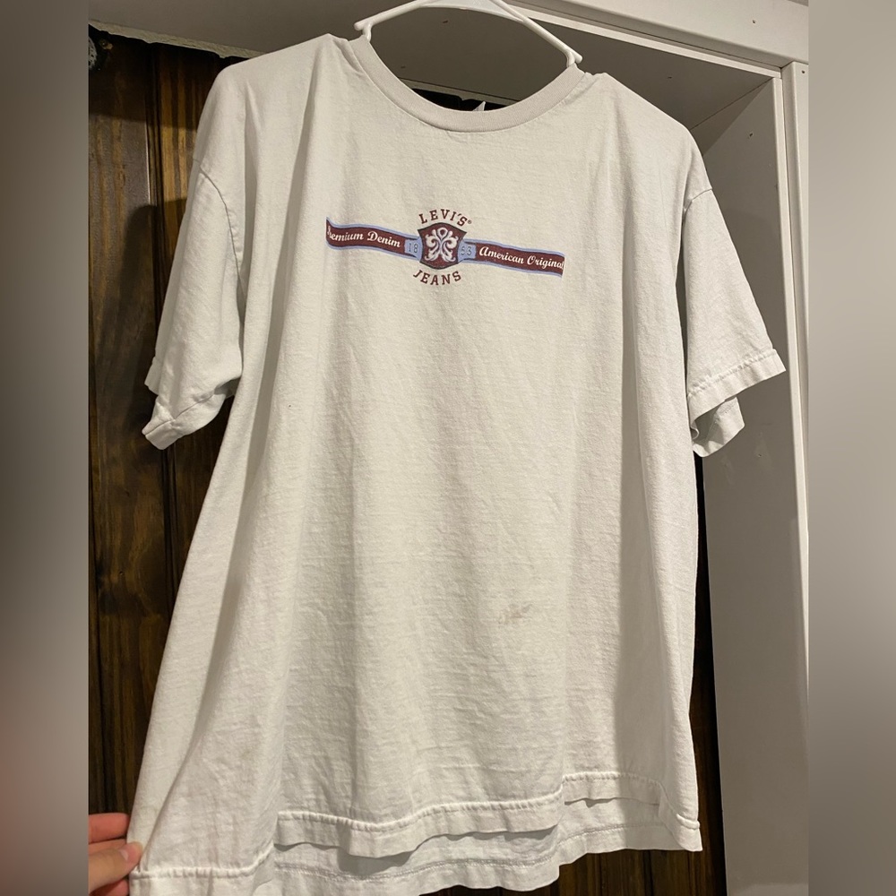 VINTAGE LEVIS TEE